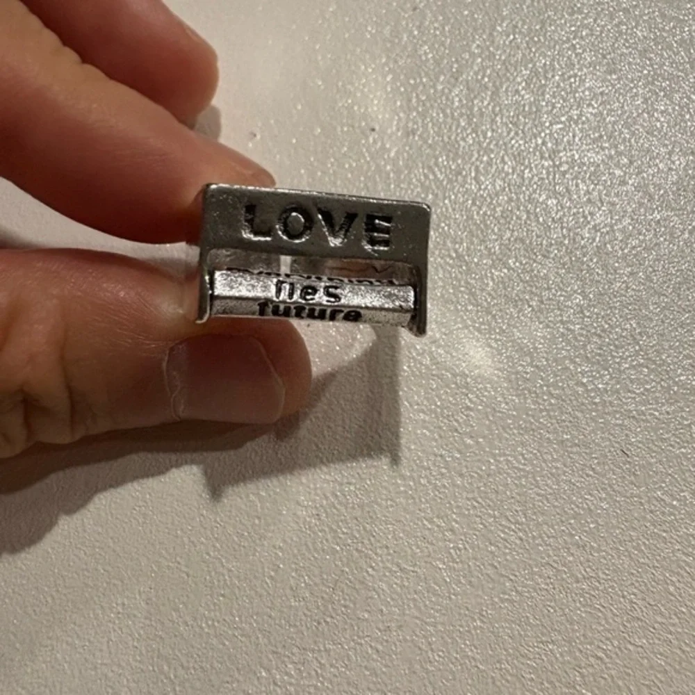 Adjustable Rotating Message‎ Ring – “LOVE” Top with Spinning Word Block  new